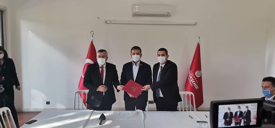 İBB, Özel halk otobüsleri ile tarihi bir uygulamaya imza attı İBB, Özel halk otobüsleri ile tarihi bir uygulamaya imza attı